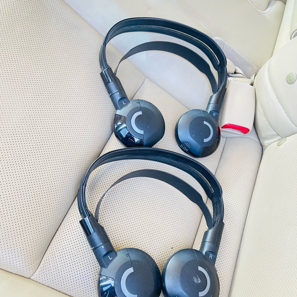 2009 Acura MDX Headphone DVD Remote Control Rear Seat Entertainment SET OEM